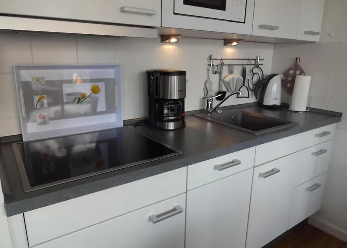 Ter 101 - Terrassenhuegel -teilseeblick